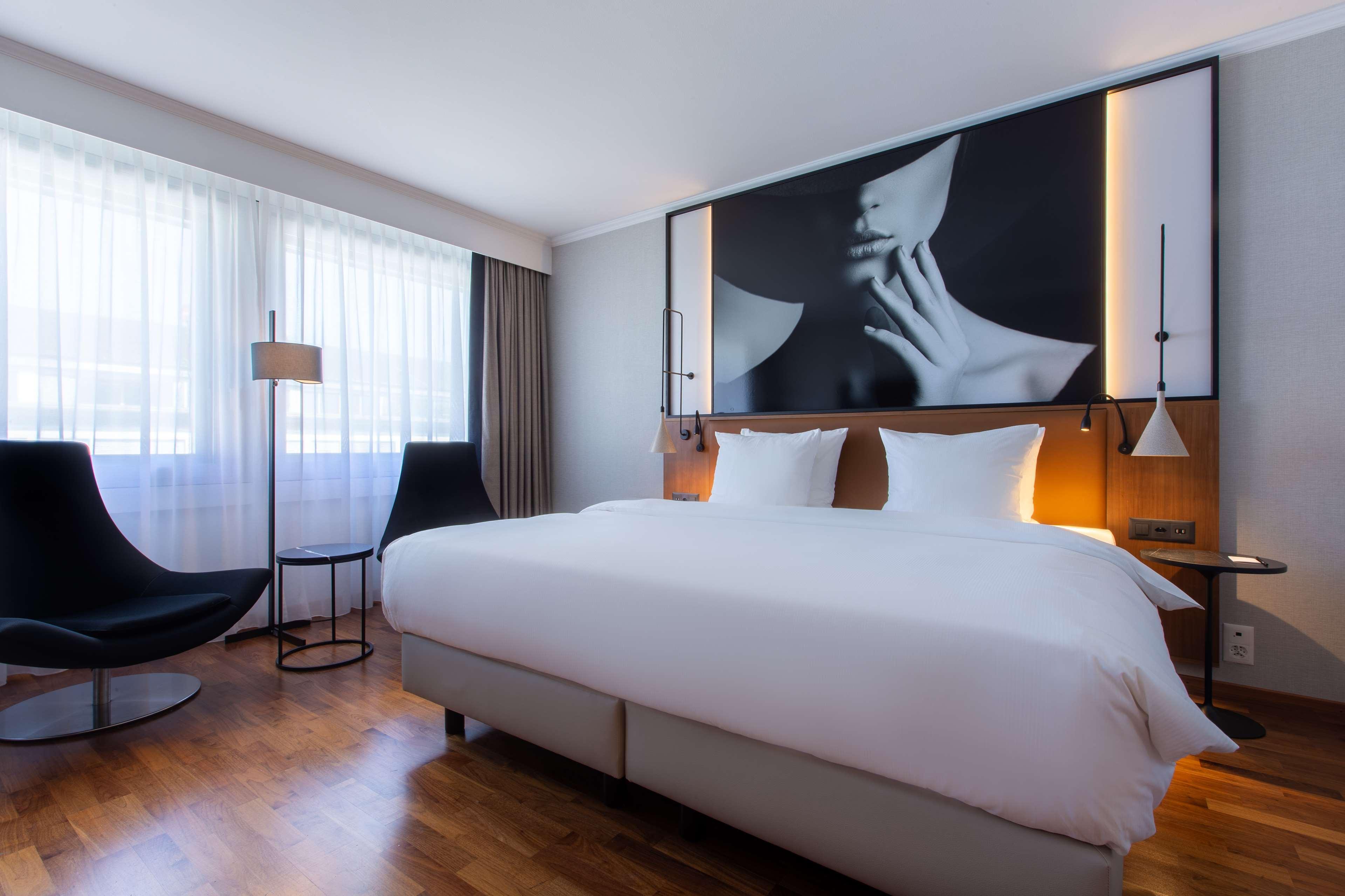 Radisson Blu,