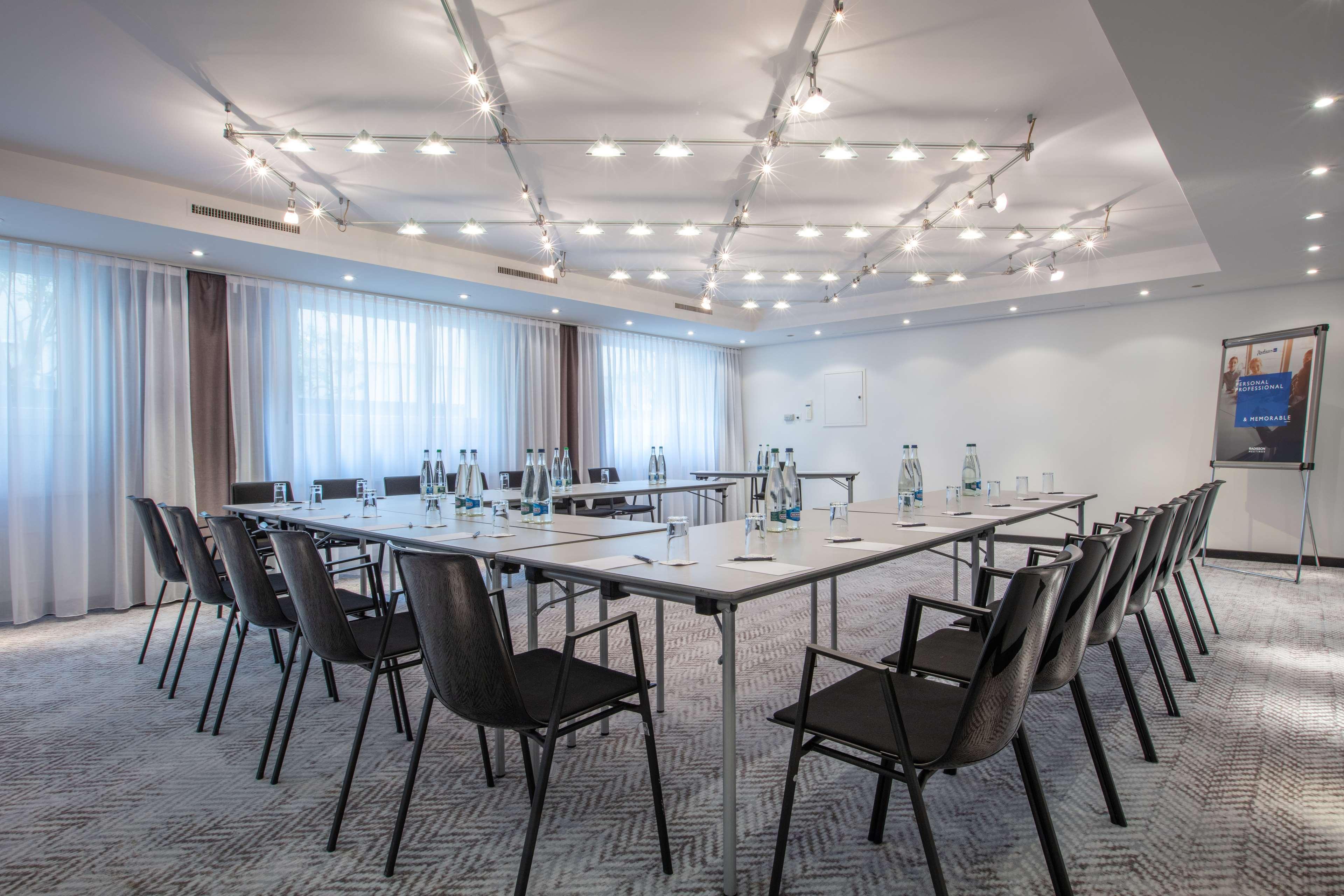 Radisson Blu, 4*