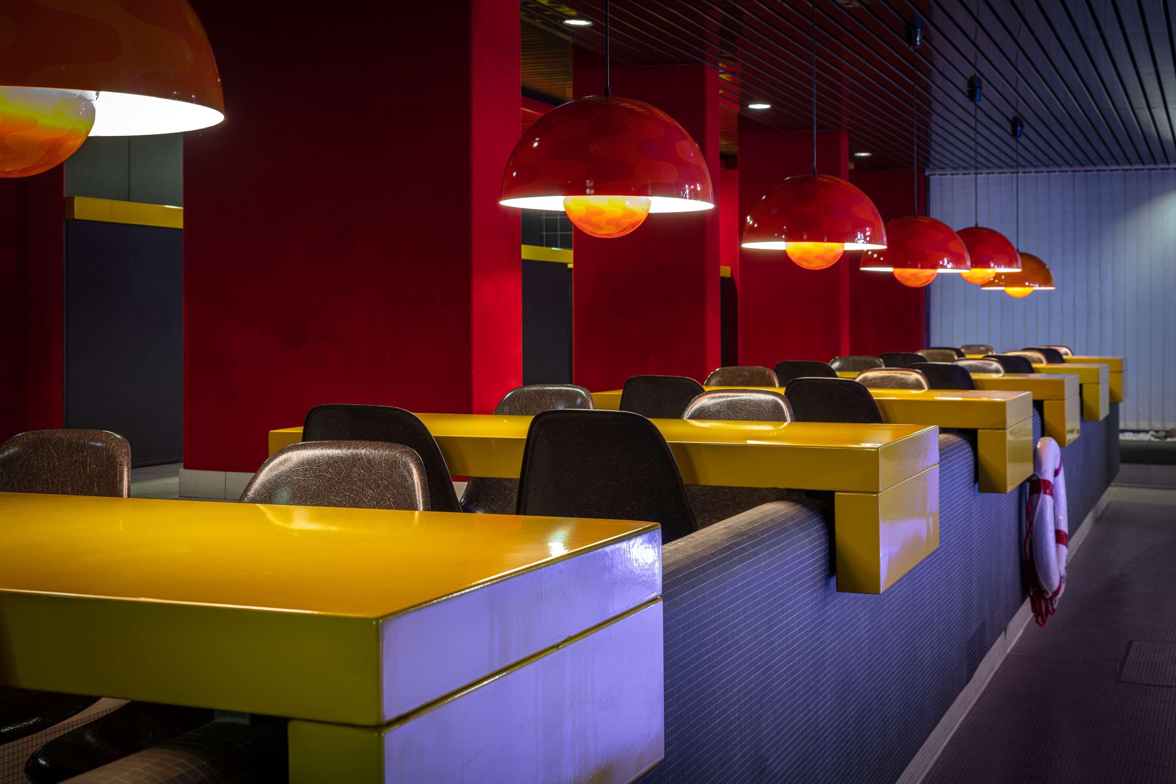 Radisson Blu, Hotel 4*
