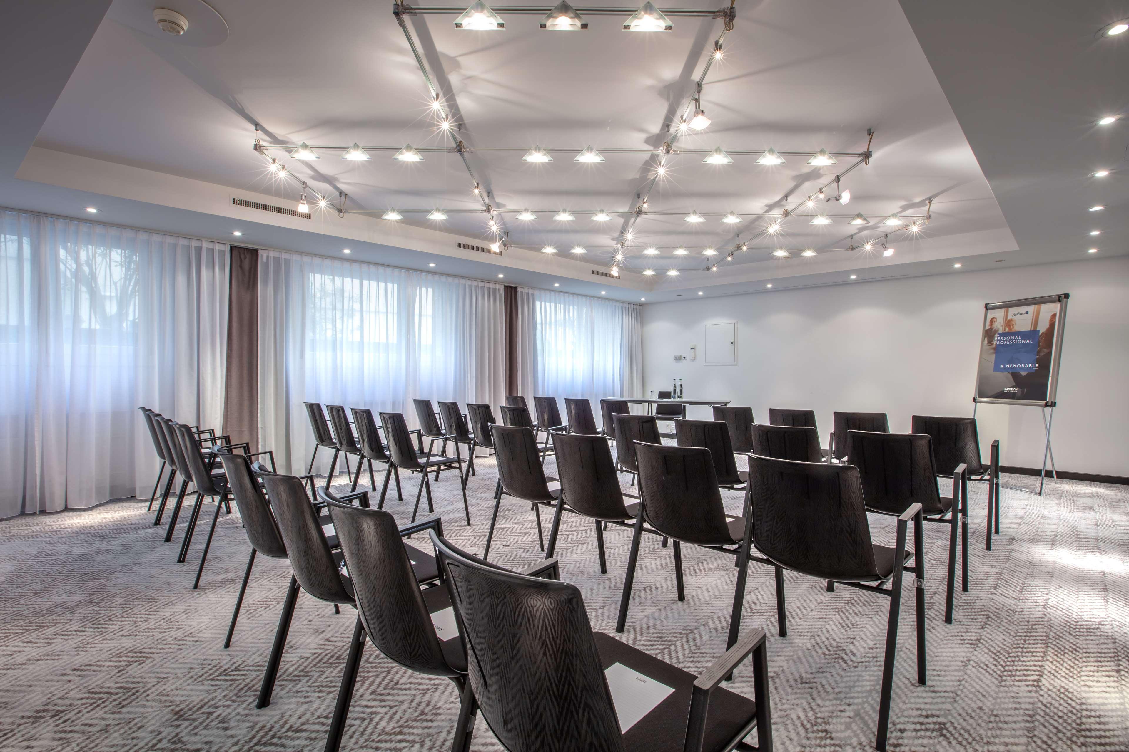 Hotel Radisson Blu, 4*